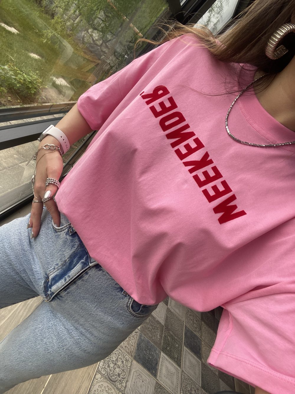 KIRMIZI WEEKENDER BASKILI TİŞÖRT - Görsel 2