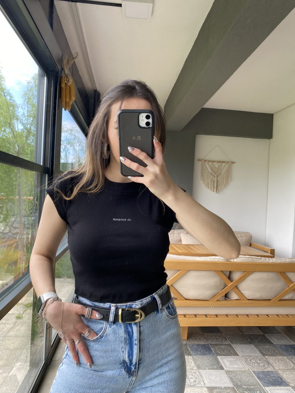 BEYAZ JİL SANDER YAZILI TAŞLI SİYAH CROP