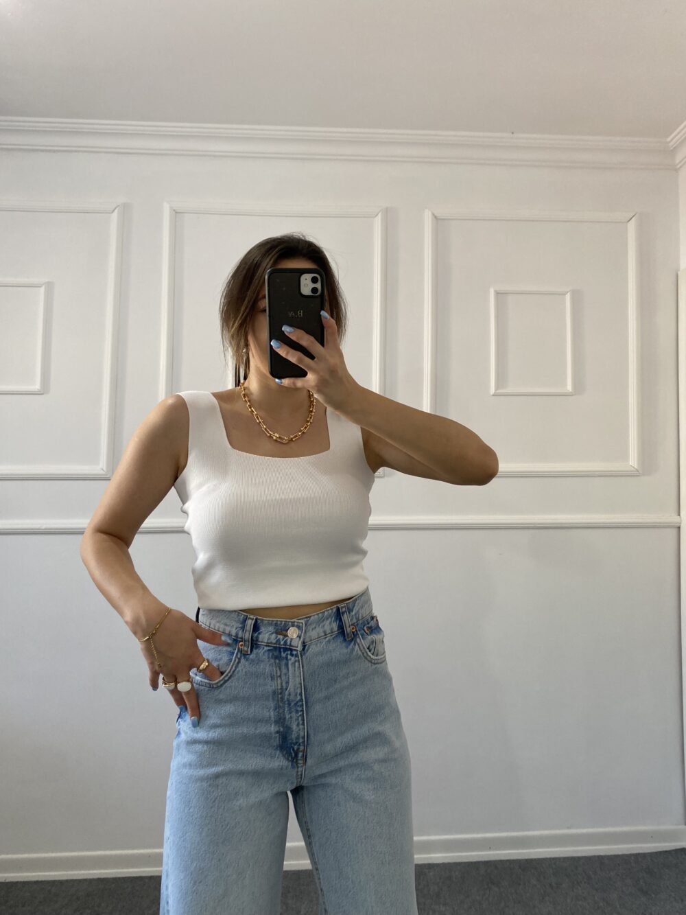 Premium Kare Yaka Askılı Bluz Beyaz