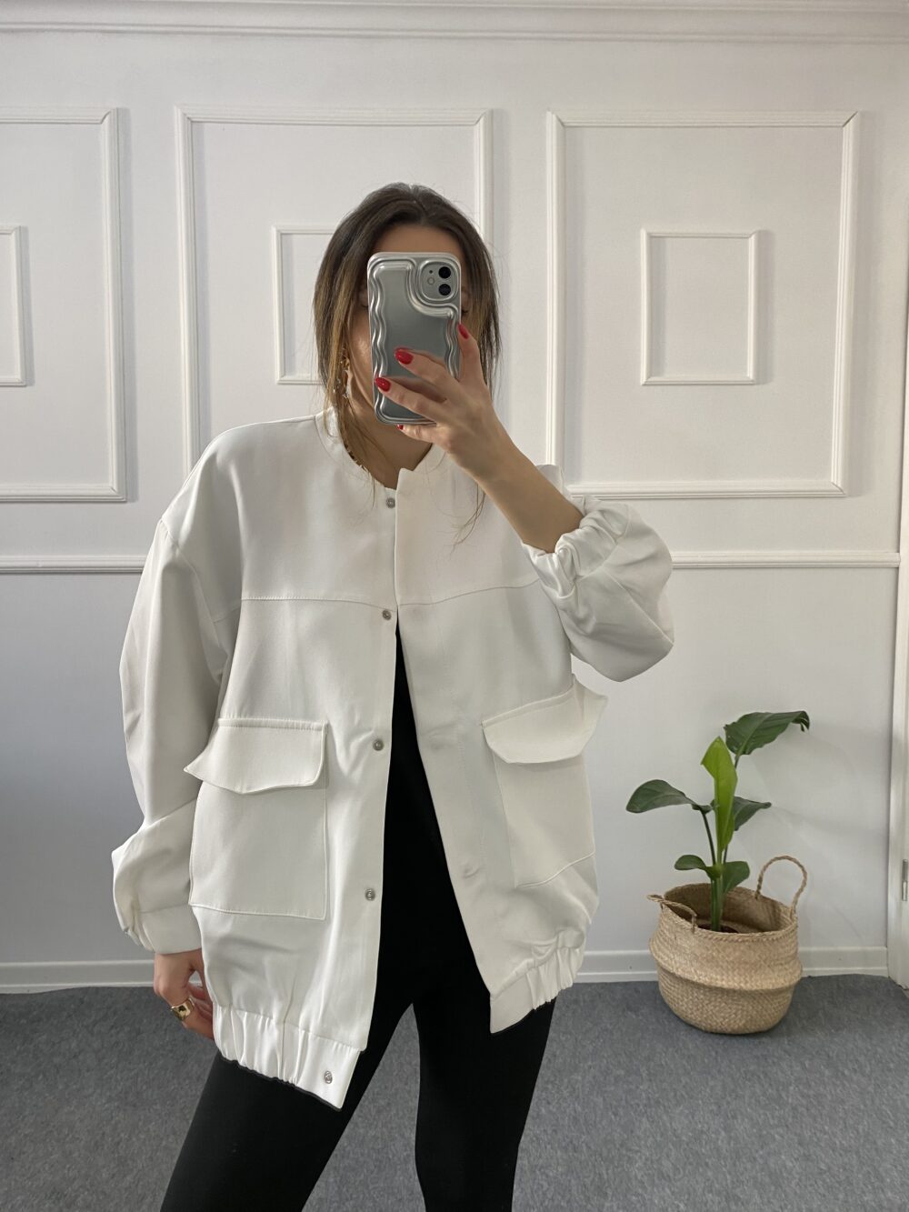 MARKA MODEL BOMBER CEKET BEYAZ