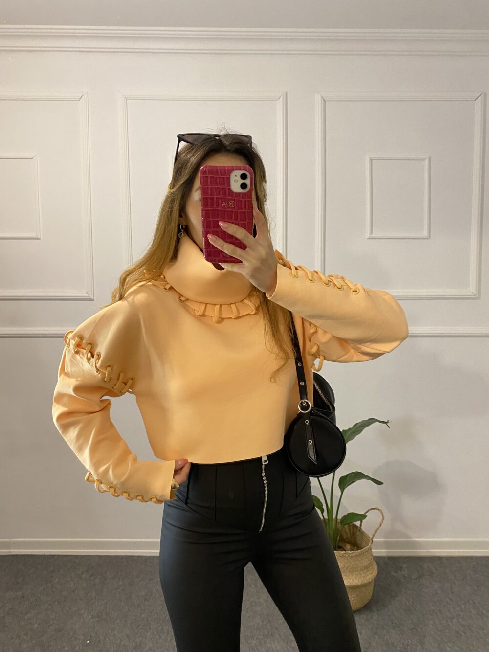 TURUNCU BOĞAZLI SWEAT